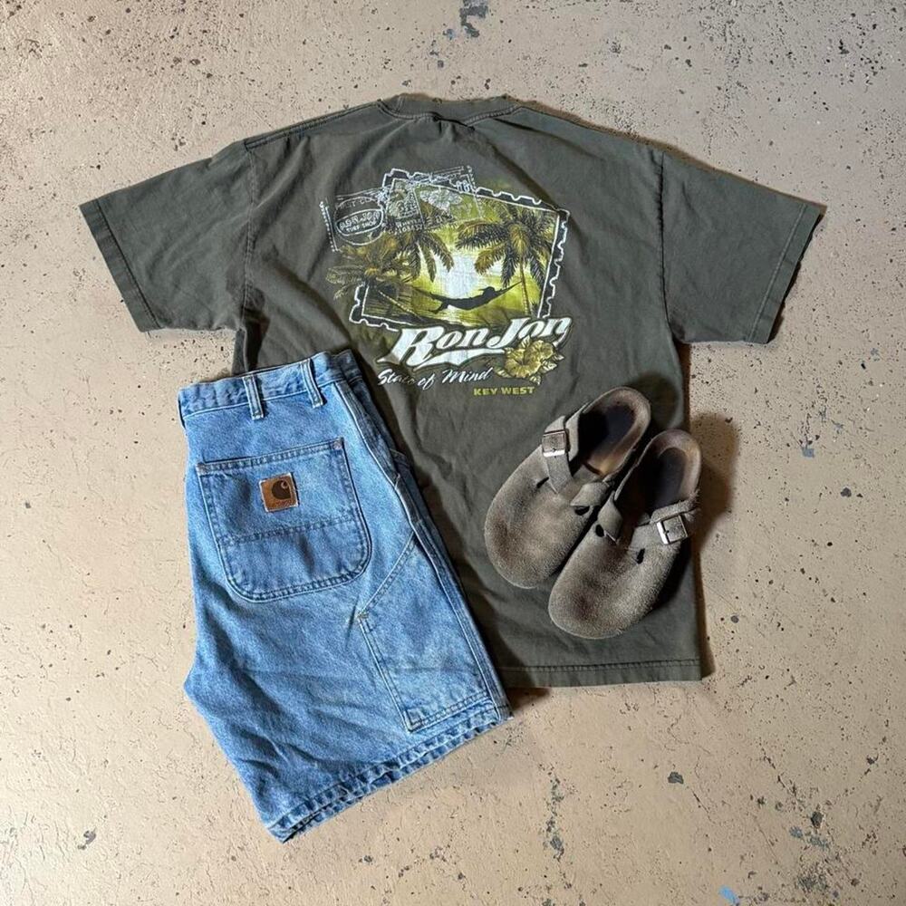 Vintage 90s Ron Jon green graphic t shirt